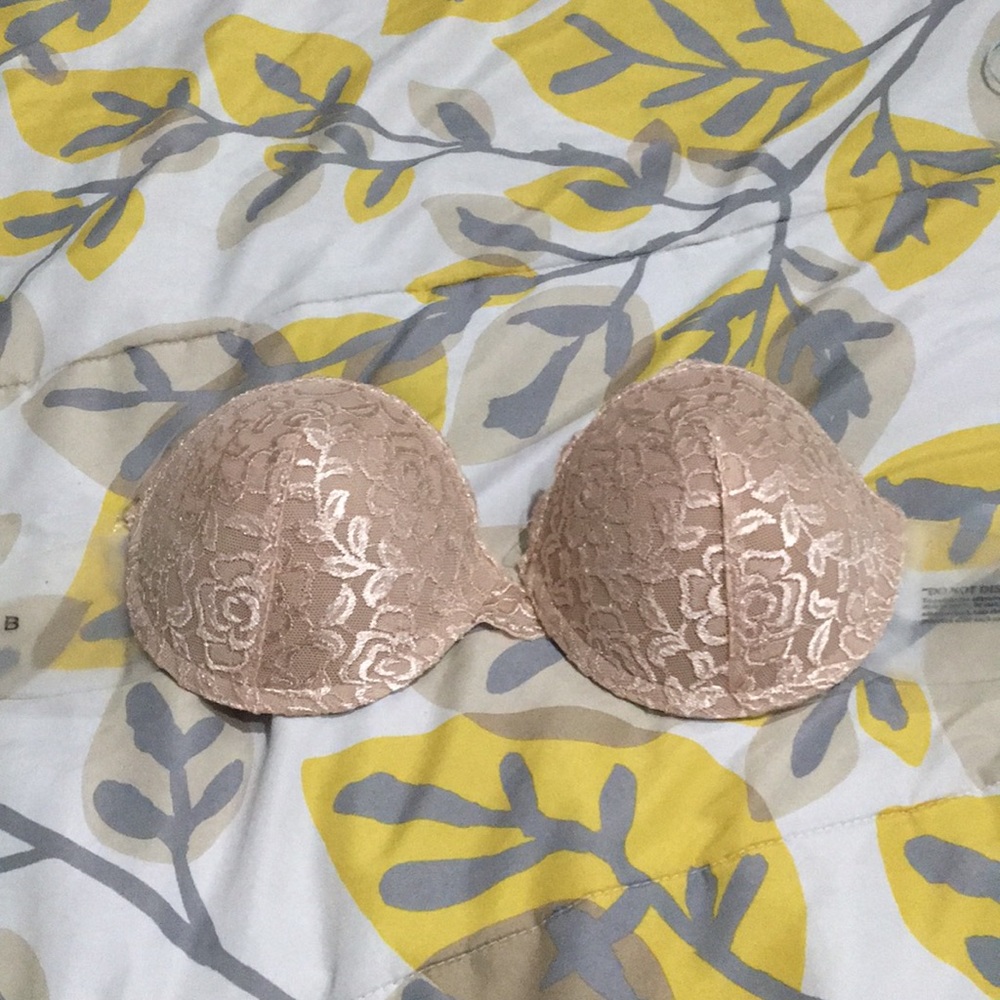 Sticky backless strapless bra nude size B